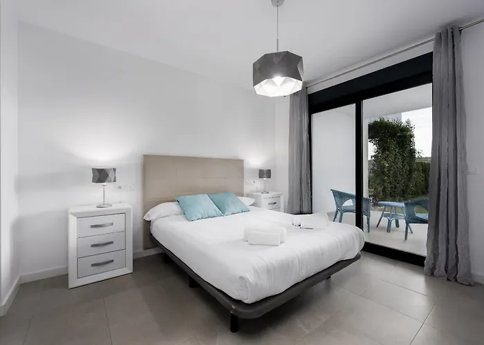 Top Casares Golf Apartment